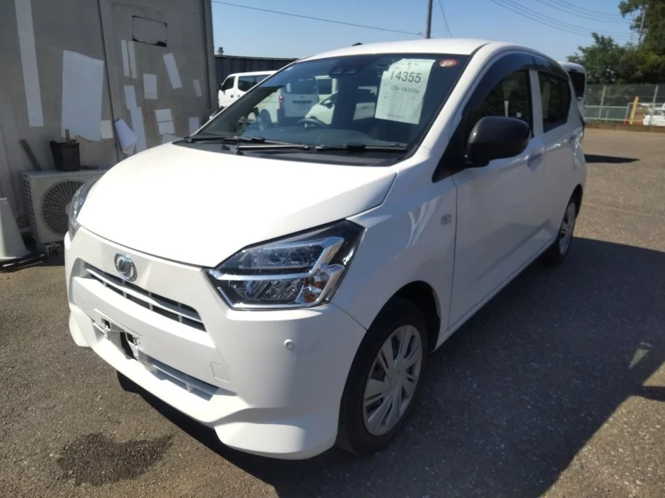 Daihatsu Mira e:S LA350S 2019
